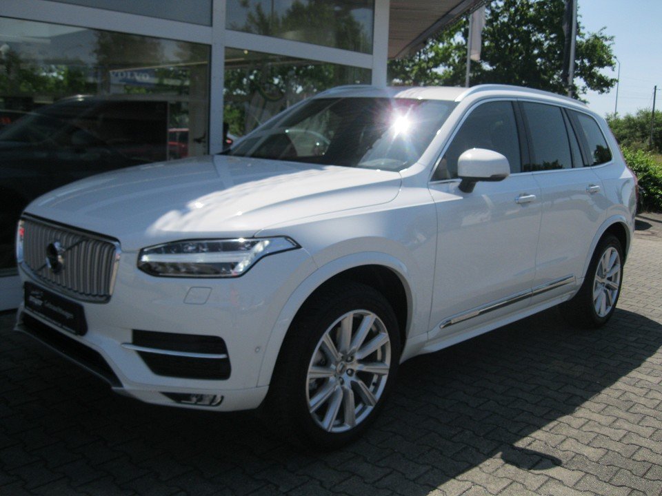 Volvo XC90 7-Sitzer/Luftfahrwerk/Std.hzg. Volvo XC90 7-Sitzer/Luftfahrwerk/Std.hzg.