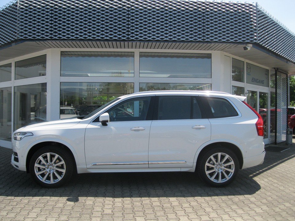 Volvo XC90 7-Sitzer/Luftfahrwerk/Std.hzg. Volvo XC90 7-Sitzer/Luftfahrwerk/Std.hzg.