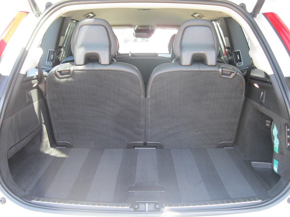 Volvo XC90 7-Sitzer/Luftfahrwerk/Std.hzg. Volvo XC90 7-Sitzer/Luftfahrwerk/Std.hzg.