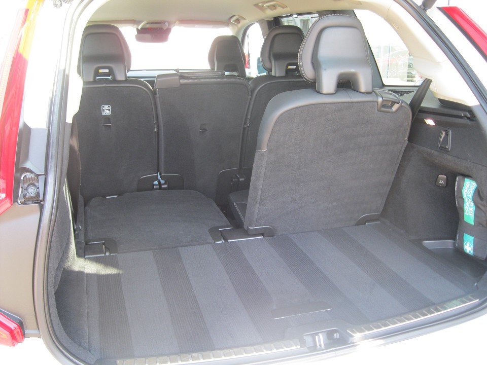 Volvo XC90 7-Sitzer/Luftfahrwerk/Std.hzg. Volvo XC90 7-Sitzer/Luftfahrwerk/Std.hzg.