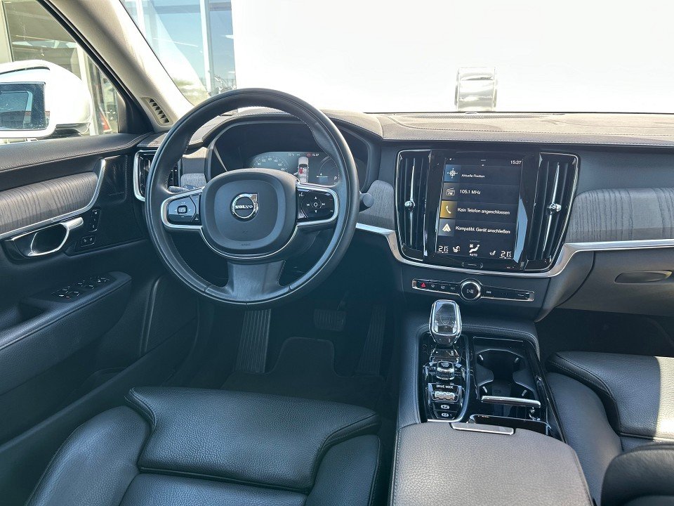Volvo S90 Inscription Recharge Plug-In Hybrid AWD  