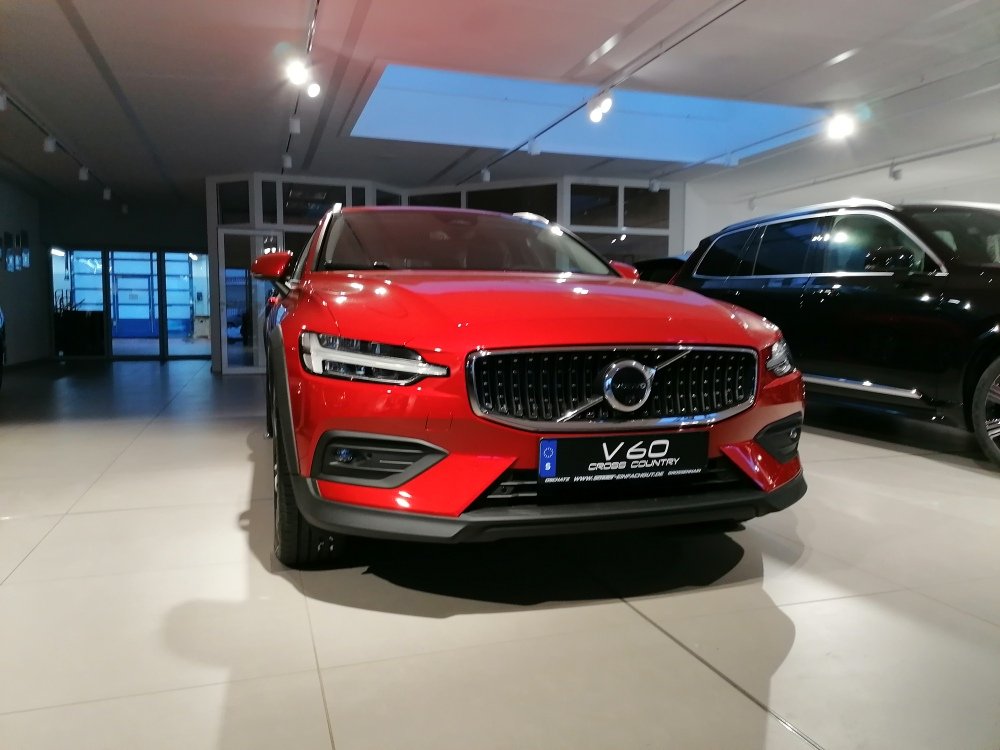 Volvo V60 CC Plus AWD Volvo V60 CC Plus AWD
