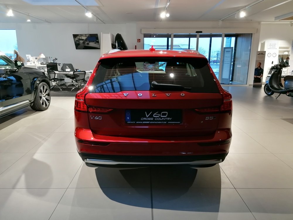 Volvo V60 CC Plus AWD  