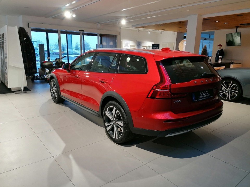 Volvo V60 CC Plus AWD  