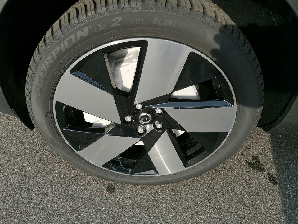 Volvo C40 Recharge Single Plus C40 Recharge Single Plus Volvo C40 Recharge Single Plus C40 Recharge Single Plus