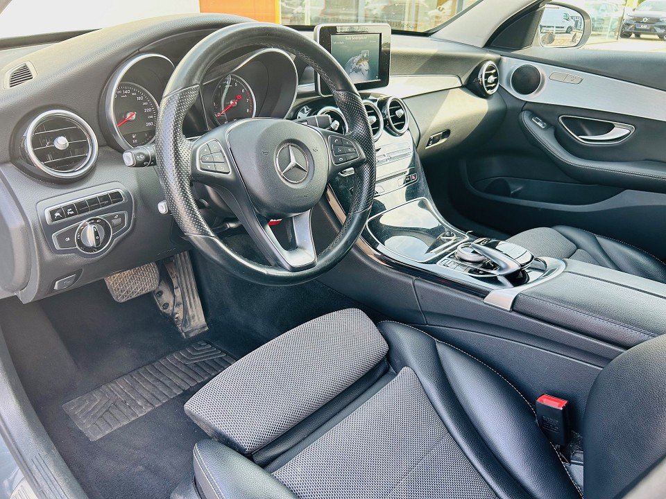 Mercedes-Benz C 200 C 200 T 4Matic (205.243) Mercedes-Benz C 200 C 200 T 4Matic (205.243)
