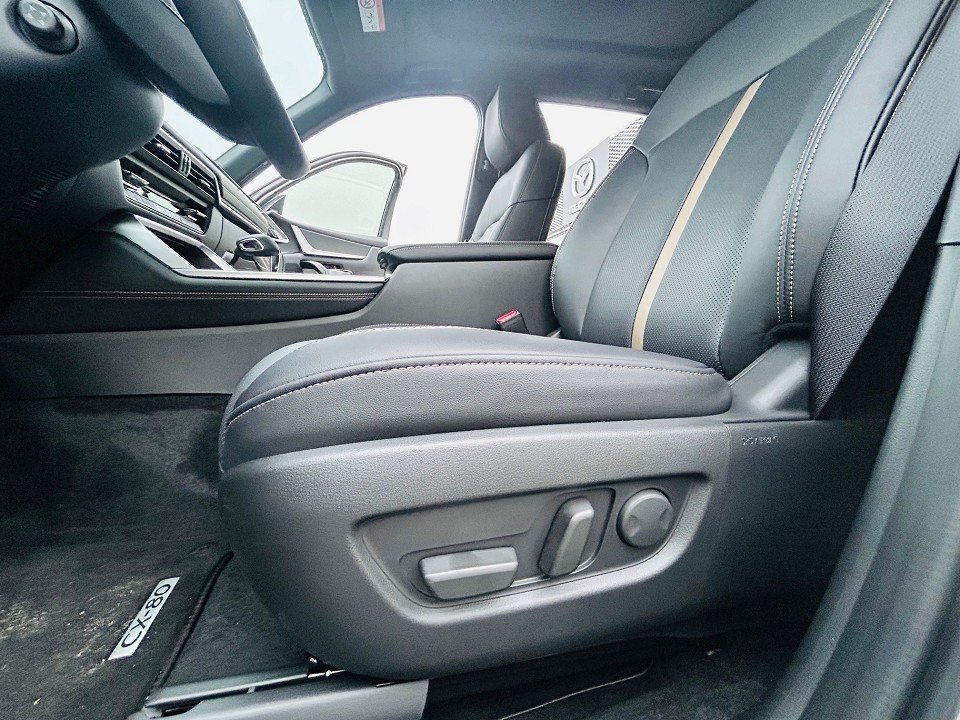 Mazda CX-80 2.5L e-SKYACTIV PHEV 327ps Mazda CX-80 2.5L e-SKYACTIV PHEV 327ps