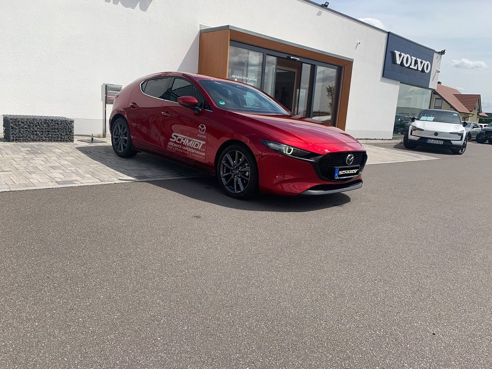 Mazda 3 2.5L e-SKYACTIV G 140ps Mazda 3 2.5L e-SKYACTIV G 140ps