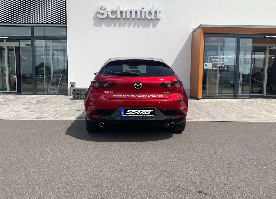 Mazda 3 2.5L e-SKYACTIV G 140ps Mazda 3 2.5L e-SKYACTIV G 140ps