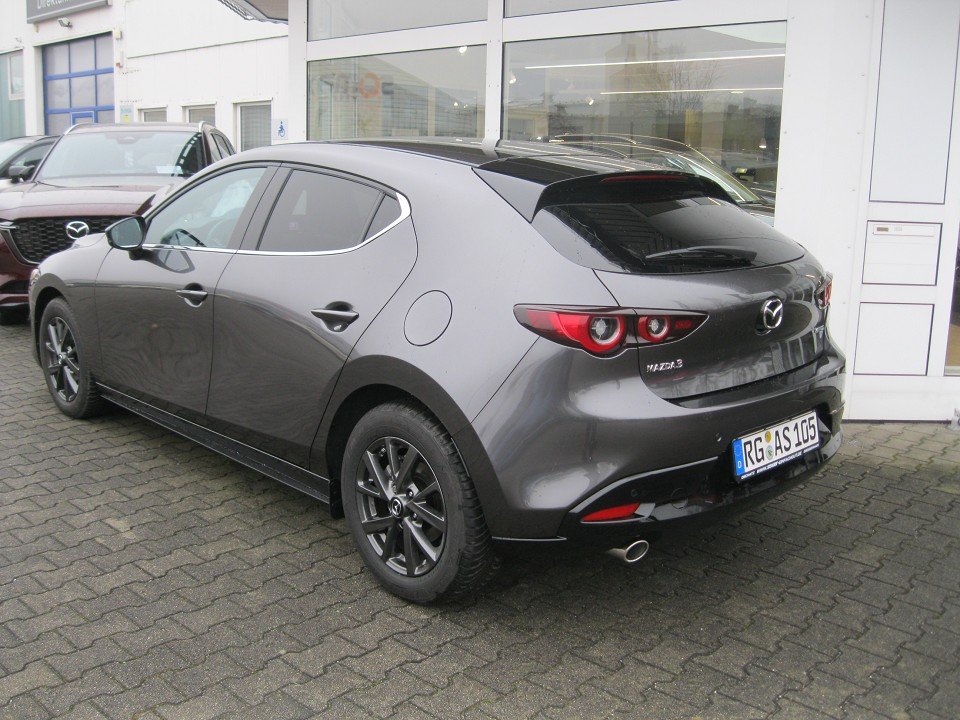 Mazda 3 2.5L e-SKYACTIV G 140ps Mazda 3 2.5L e-SKYACTIV G 140ps
