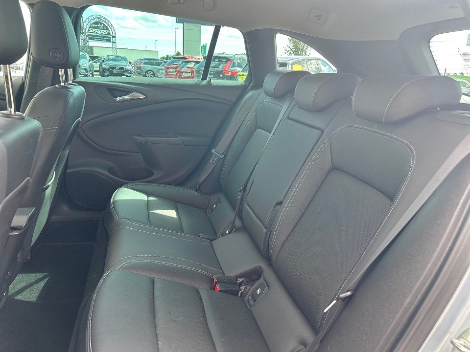 Opel Astra K Sports Tourer (10.2015->) Ultimate Start/Stop Opel Astra K Sports Tourer (10.2015->) Ultimate Start/Stop