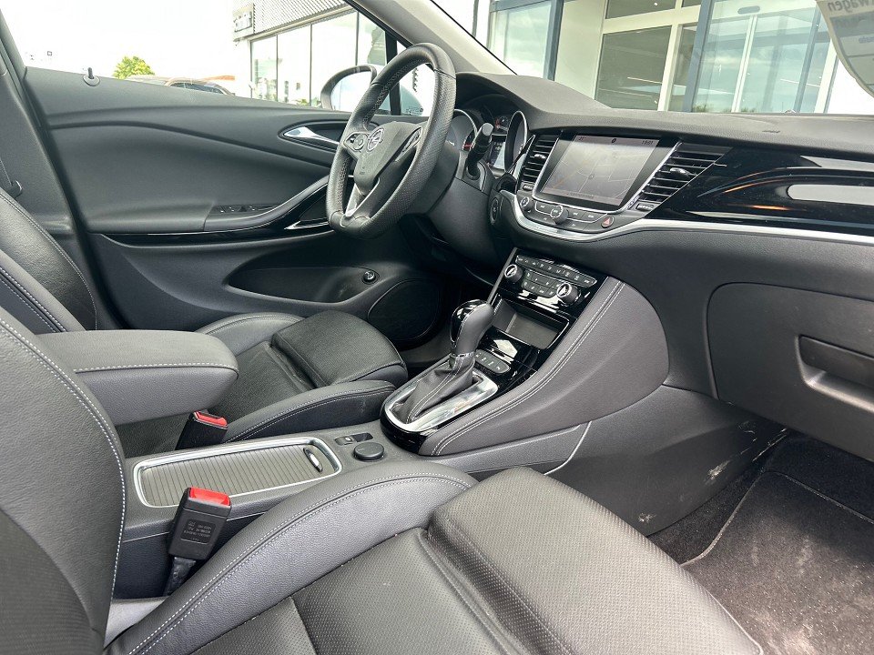 Opel Astra K Sports Tourer (10.2015->) Ultimate Start/Stop Opel Astra K Sports Tourer (10.2015->) Ultimate Start/Stop