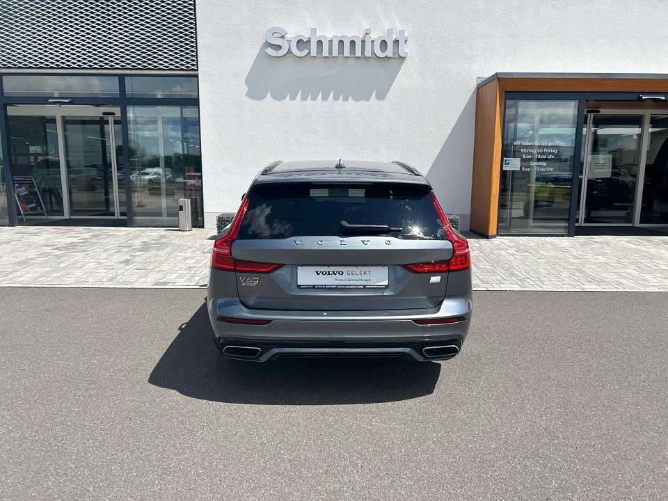 Volvo V60 T6 Recharge R-Design Expression R Design Expression Recharge Plug-In Hybrid AWD Volvo V60 T6 Recharge R-Design Expression R Design Expression Recharge Plug-In Hybrid AWD