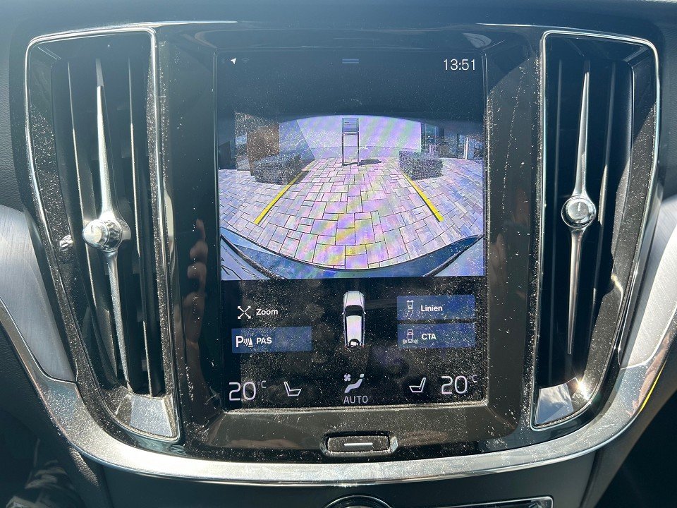 Volvo V60 T6 Recharge R-Design Expression R Design Expression Recharge Plug-In Hybrid AWD Volvo V60 T6 Recharge R-Design Expression R Design Expression Recharge Plug-In Hybrid AWD