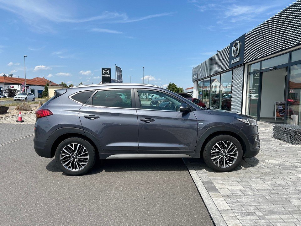 Hyundai Tucson (TL)(06.2015->) Style Mild-Hybrid 4WD Hyundai Tucson (TL)(06.2015->) Style Mild-Hybrid 4WD
