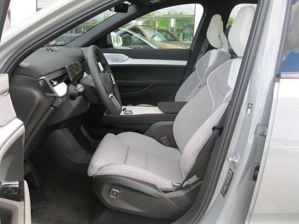 Volvo EX90 Twin Motor Ultra Ultra Pure Electric AWD Volvo EX90 Twin Motor Ultra Ultra Pure Electric AWD