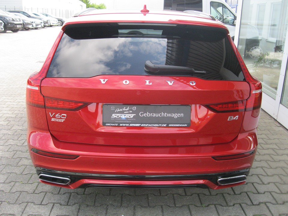 Volvo V60 B4 Benzin R-Design R-Design Volvo V60 B4 Benzin R-Design R-Design