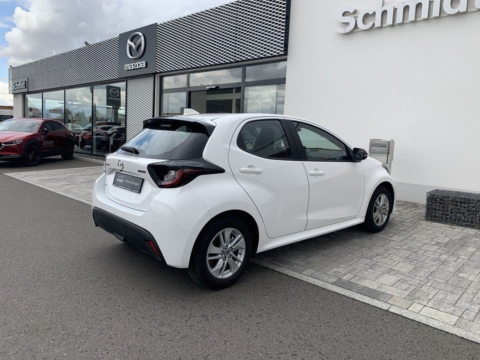Mazda 2 HYB 1.5L Hybrid VVT-i Centre-Line Mazda 2 HYB 1.5L Hybrid VVT-i Centre-Line