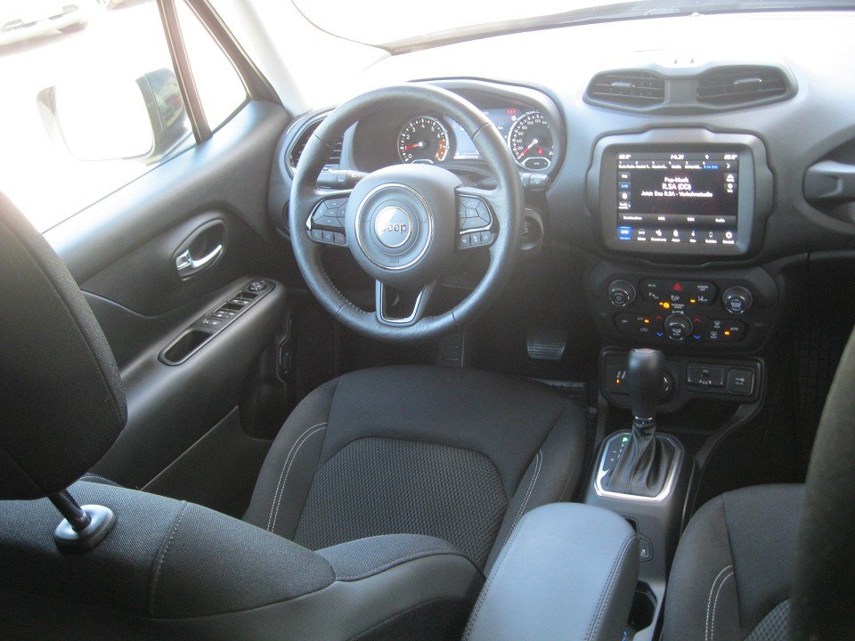 Jeep Renegade (BU)(2014->) Limited 4WD Jeep Renegade (BU)(2014->) Limited 4WD
