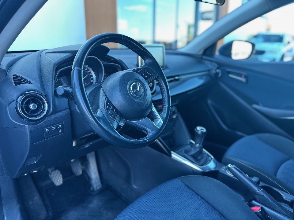 Mazda 2 SKYACTIV-G 90 66 kW (90 PS) LED-Scheinwerfer uvm. Mazda 2 SKYACTIV-G 90 66 kW (90 PS) LED-Scheinwerfer uvm.
