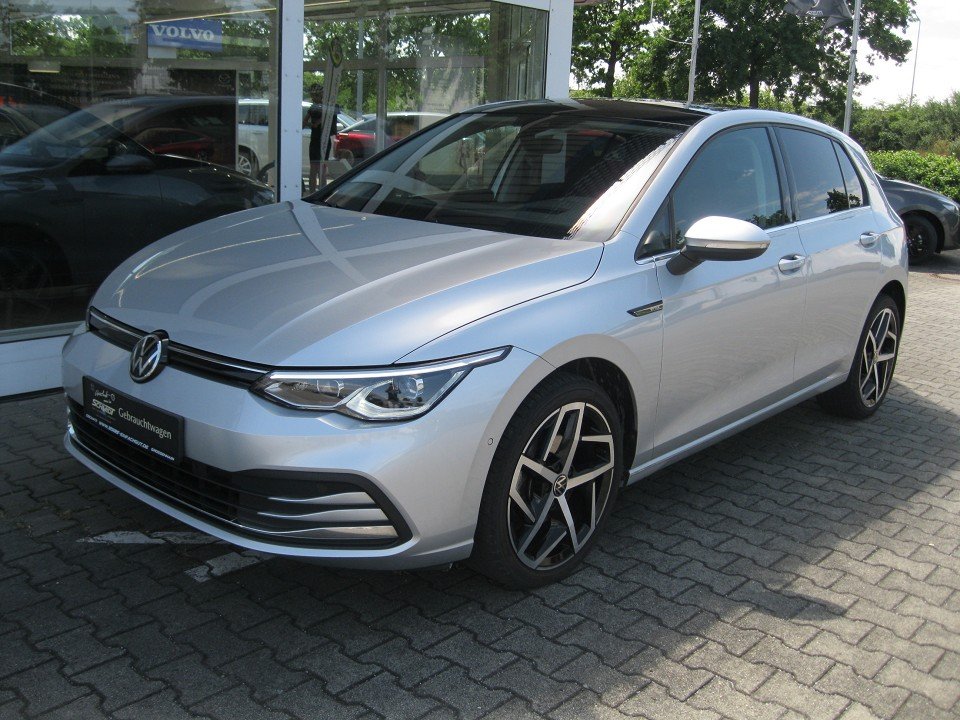 VW Golf VIII Style/Panoramadach/Std.hzg. Style VW Golf VIII Style/Panoramadach/Std.hzg. Style