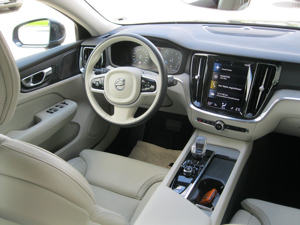 Volvo V60 B4 Benzin Inscription V60 B4 Benzin Inscription  