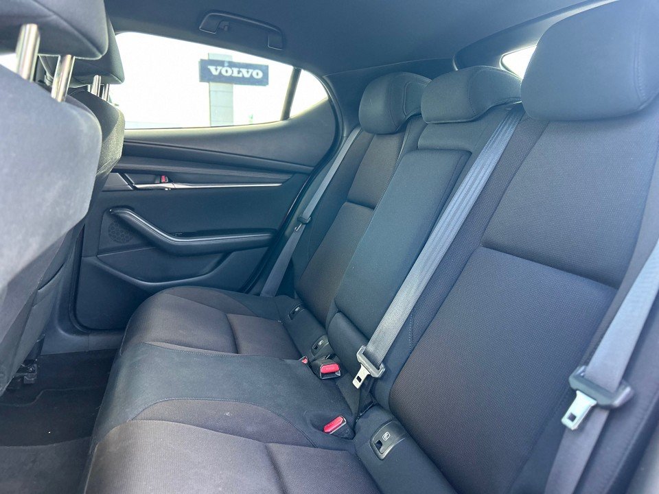 Mazda 3 SKYACTIV-G 2.0 M Hybrid  