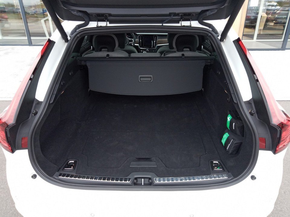 Volvo V90 T8 Recharge Inscription AWD Inscription Recharge Plug-In Hybrid AWD  