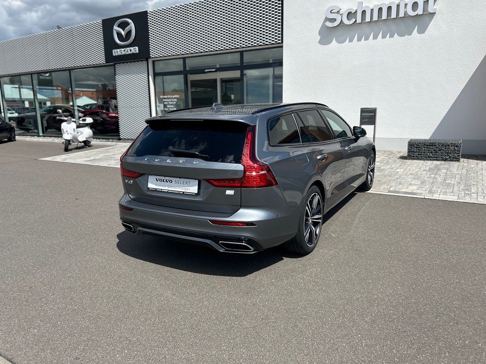 Volvo V60 T8 AWD R-Design V60 T8 AWD R-Design  