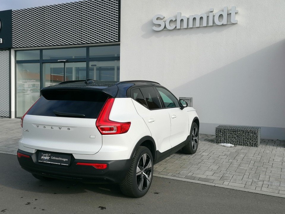 Volvo XC40 Recharge Single Plus Plus Recharge Pure Electric 2WD  