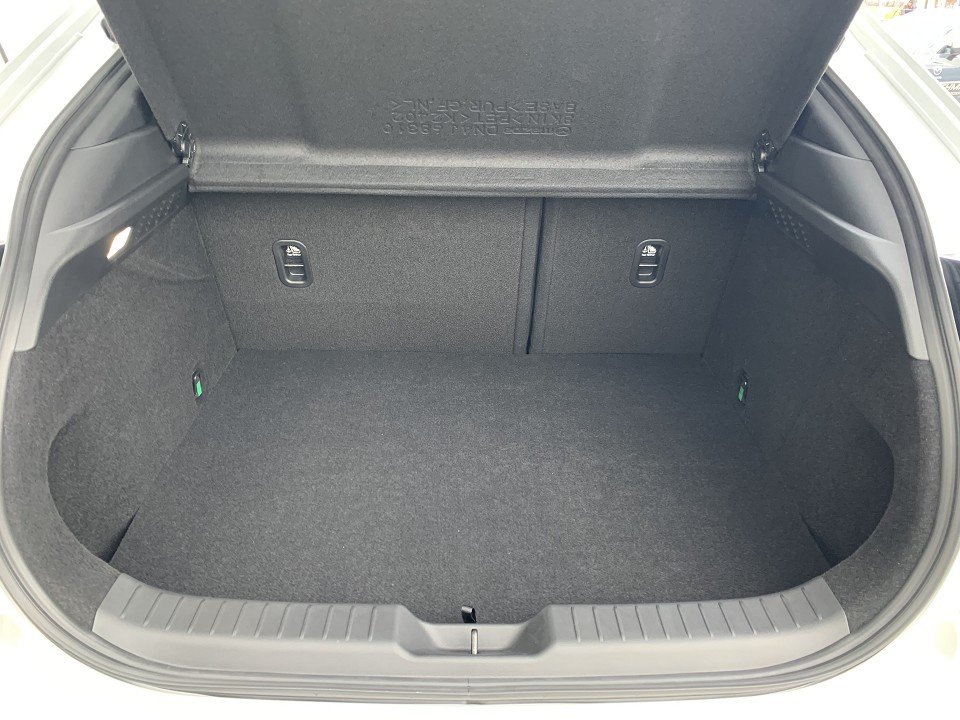 Mazda MX-30 35,5 kWh e-SKYACTIV 143 PS  