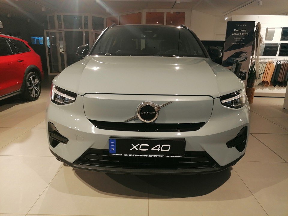 Volvo XC40 Recharge Single RWD Plus XC40 Recharge Single RWD Plus  
