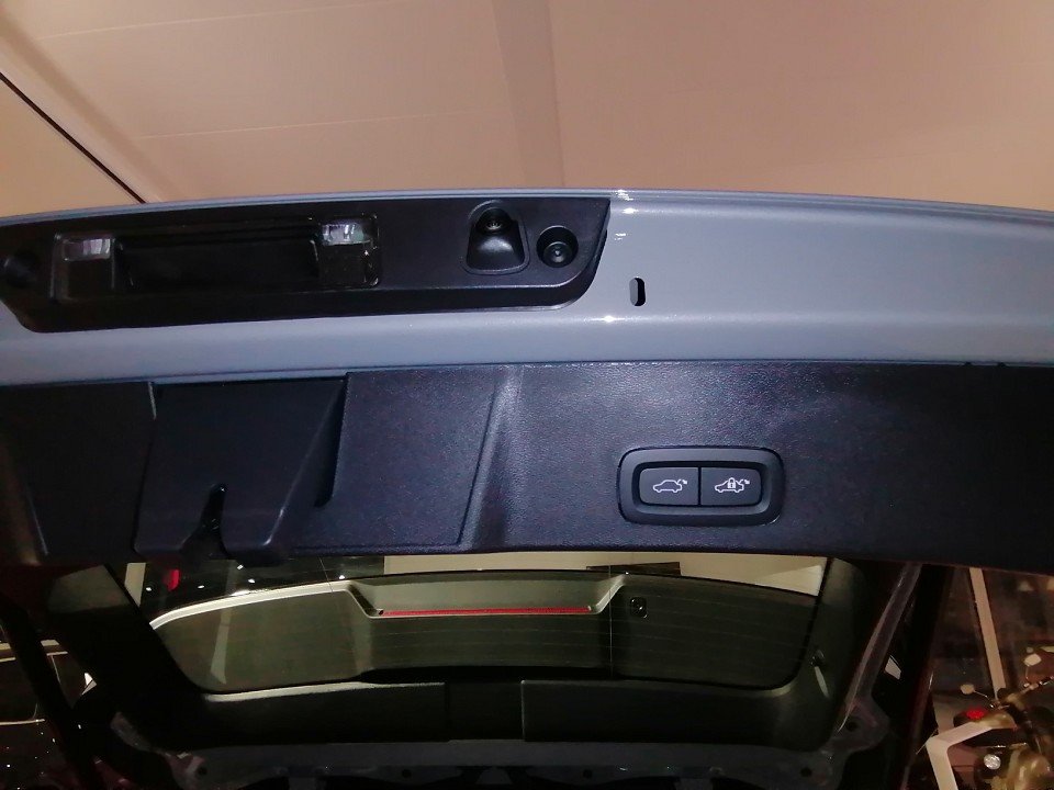 Volvo XC40 Recharge Single RWD Plus XC40 Recharge Single RWD Plus  