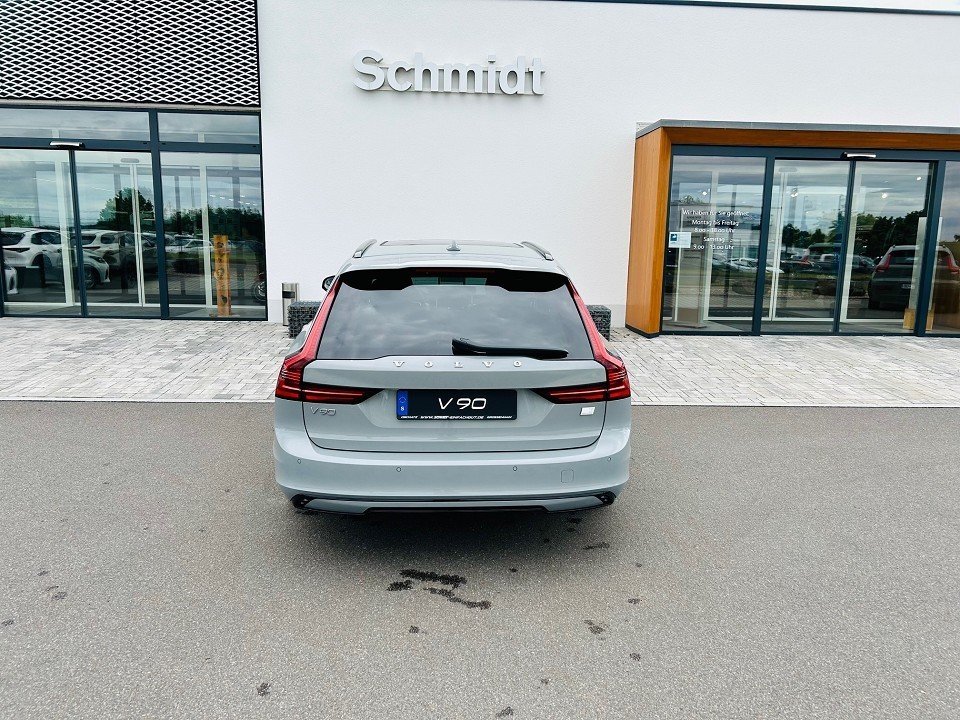 Volvo V90 Ultra Dark Recharge Plug In Ultra Dark Recharge Plug-In Hybrid AWD  