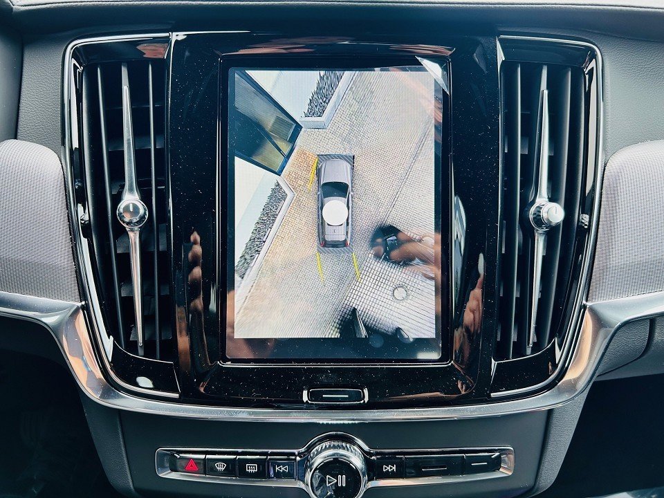 Volvo V90 Ultra Dark Recharge Plug In Ultra Dark Recharge Plug-In Hybrid AWD  