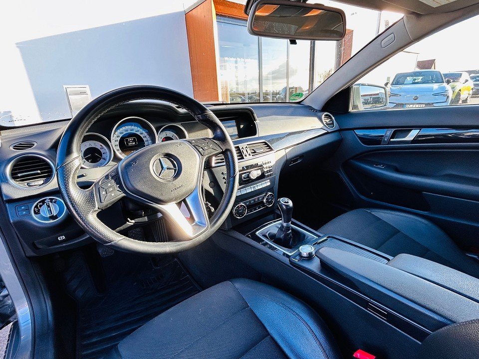 Mercedes-Benz C -Klasse Coupe C 220 CDI BlueEfficiency (204.302)  