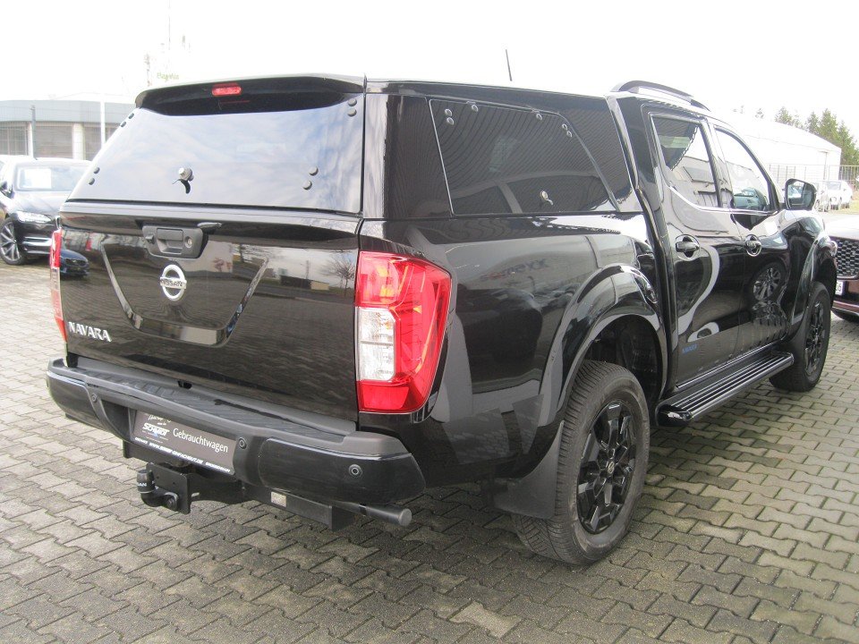 Nissan Navara NP300 (D23M)(12.2015->) N-Guard Double Cab 4x4  