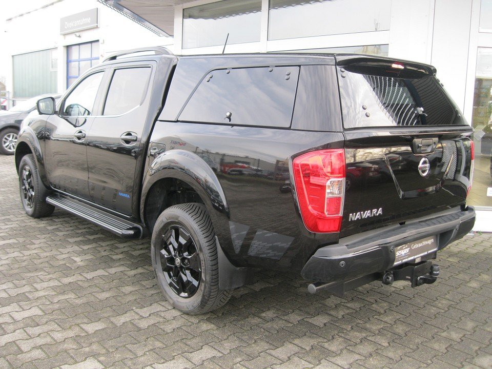 Nissan Navara NP300 (D23M)(12.2015->) N-Guard Double Cab 4x4  