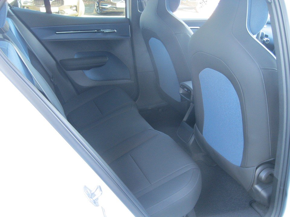 Volvo EX30 Twin Plus EX30 Twin Plus  