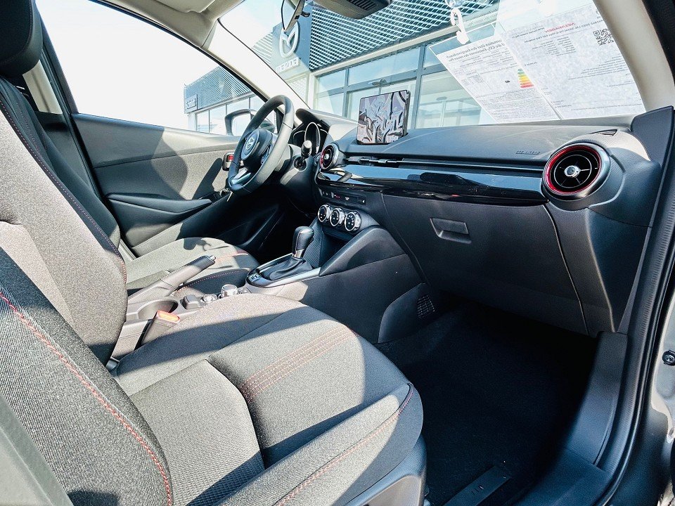 Mazda 2 1.5L SKYACTIV-G 90ps  