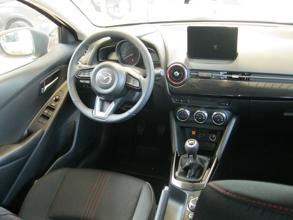 Mazda 2 1.5L e-SKYACTIV G 90ps  
