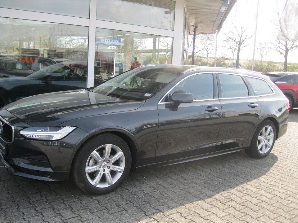 Volvo V90 D4 Momentum Momentum  