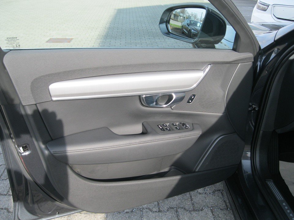 Volvo V90 D4 Momentum Momentum  