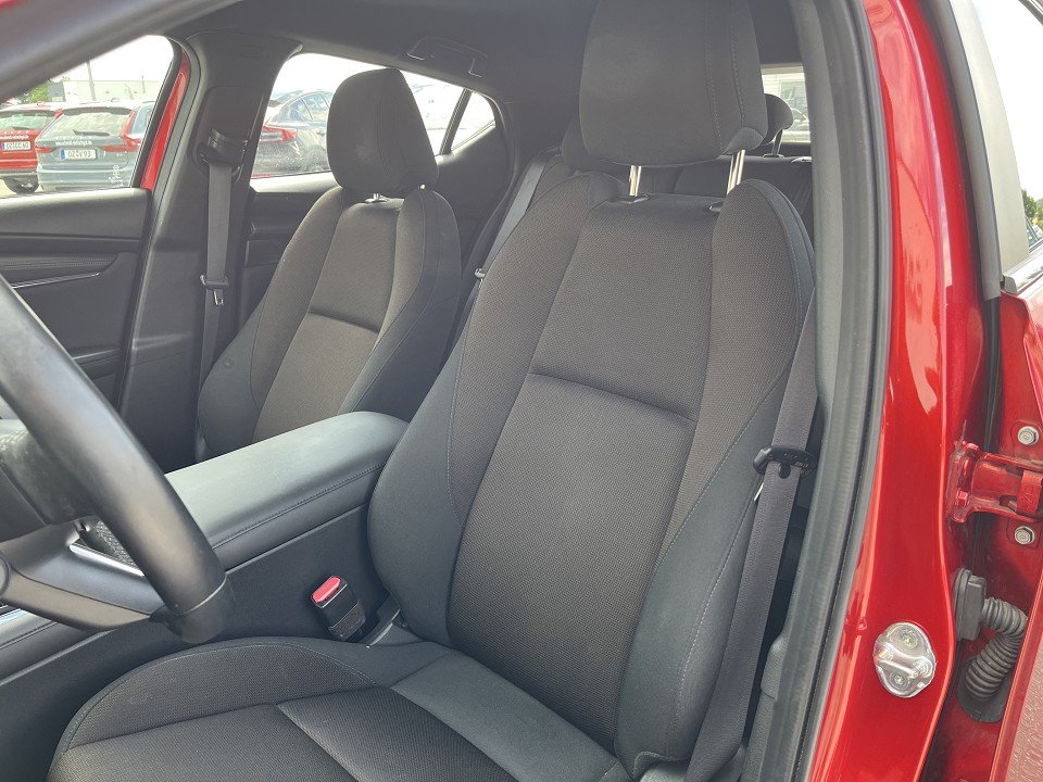 Mazda 3 SKYACTIV-G 2.0 M Hybrid  