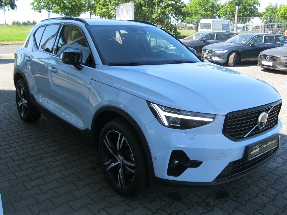 Volvo XC40 B3 Plus Dark Plus Dark  