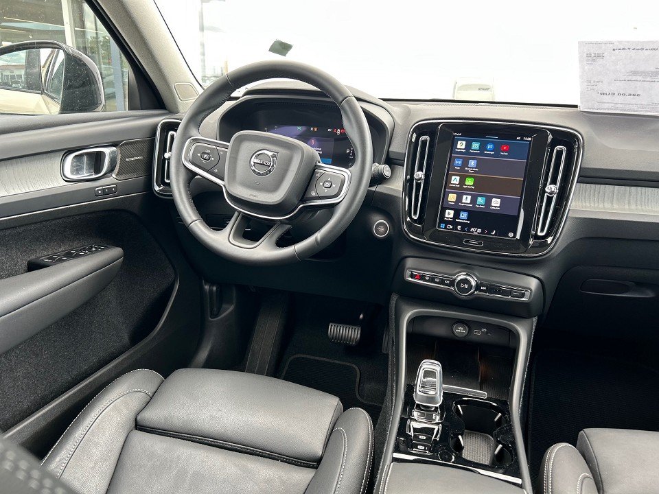 Volvo XC40 B4 Ultra Dark Ultra Dark  