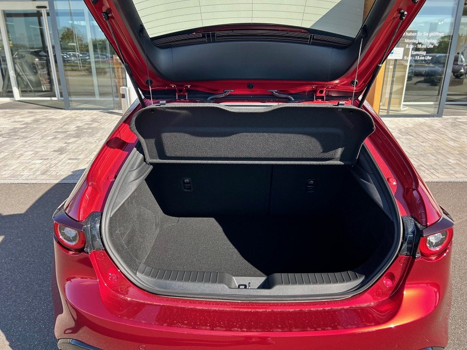 Mazda 3 2.0L e-SKYACTIV X 186ps  