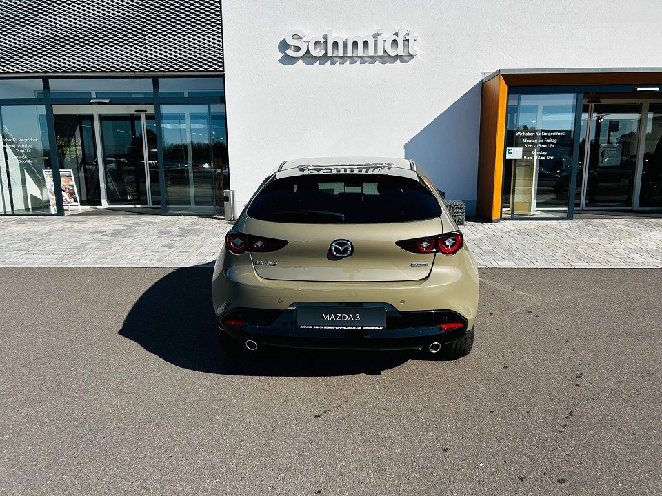 Mazda 3 2.5L e-SKYACTIV G 140ps  