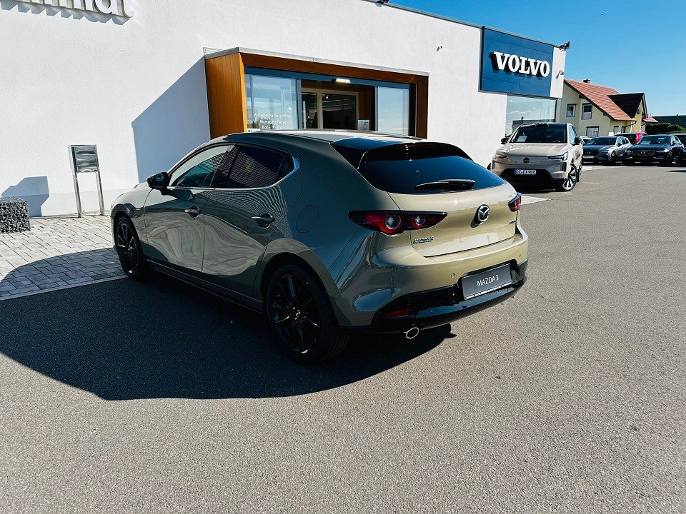 Mazda 3 2.5L e-SKYACTIV G 140ps  