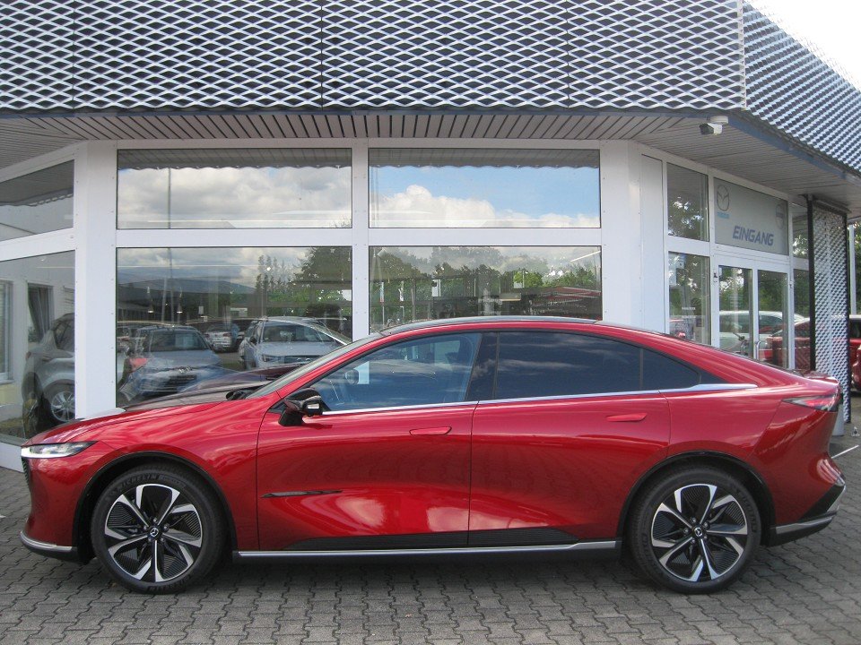 Mazda 6E EV 258ps  